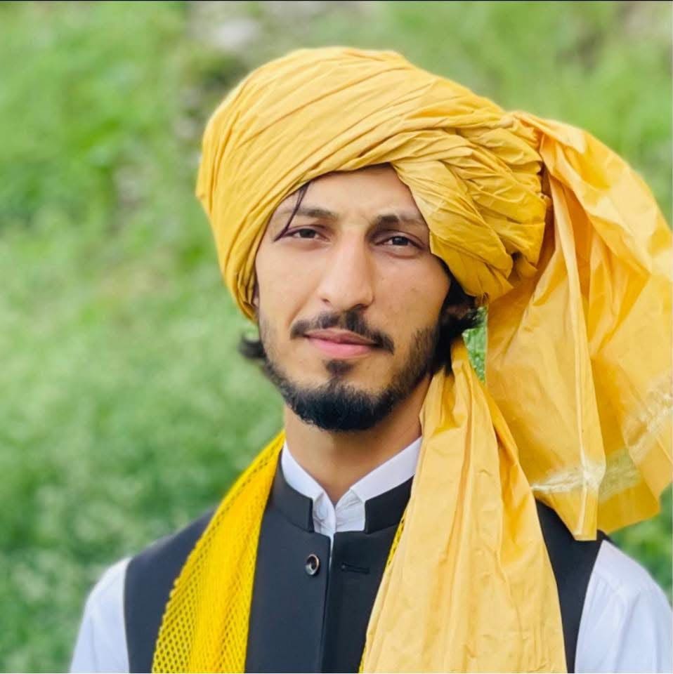 Momin Khan